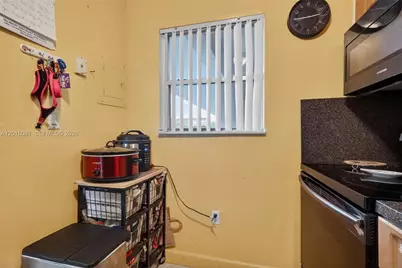 1755 W 60th St #D301, Hialeah, FL 33012 - Photo 13