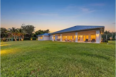 2400 SW 112th Ave, Davie, FL 33325 - Photo 15