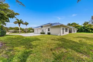 2400 SW 112th Ave, Davie, FL 33325 - Photo 15