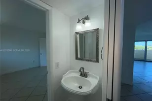 10300 Coral Wy, Miami, FL 33165 - Photo 13