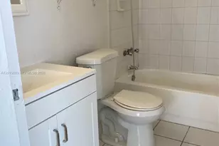 5100 SW 41st St, Pembroke Park, FL 33023 - Photo 27