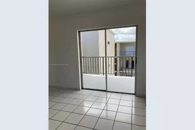 5100 SW 41st St #PH6, Pembroke Park, FL 33023 - Photo 17