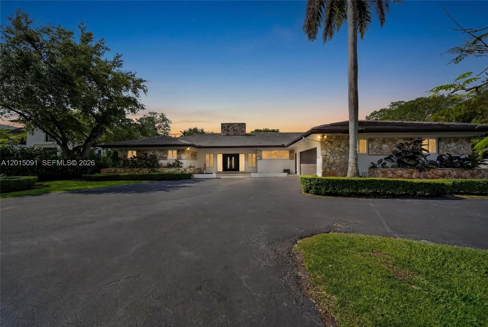 6650 SW 112th St - 6650 SW 112th St, Pinecrest, FL 33156 Luxury Property | Jose Angel Pina