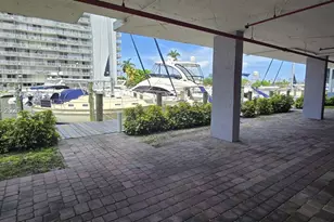 2475 NW 16th St Rd, Miami, FL 33125 - Photo 31