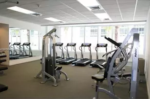 1750 N Bayshore Dr, Miami, FL 33132 - Photo 21