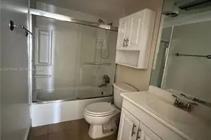 401 Golden Isles Dr, Hallandale Beach, FL 33009 - Photo 11