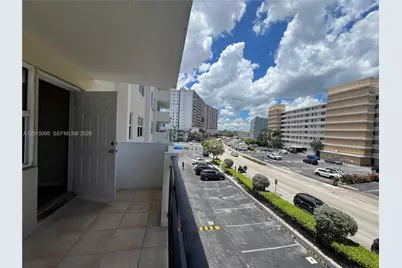 401 Golden Isles Dr #314, Hallandale Beach, FL 33009 - Photo 19