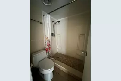 401 Golden Isles Dr #314, Hallandale Beach, FL 33009 - Photo 17