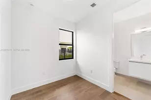 16700 N Botaniko Dr N, Weston, FL 33326 - Photo 11