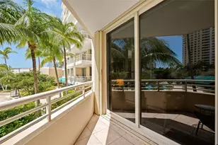 888 Brickell Key Dr, Miami, FL 33131 - Photo 27