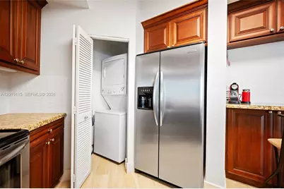 888 Brickell Key Dr #609, Miami, FL 33131 - Photo 13