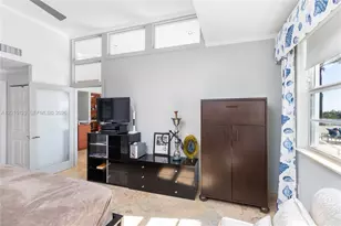 6917 Collins Ave, Miami Beach, FL 33141 - Photo 3