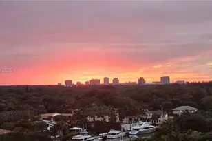90 Edgewater Dr, Coral Gables, FL 33133 - Photo 17
