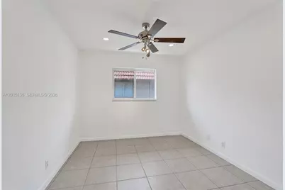 3050 NE 5th Ter #13, Wilton Manors, FL 33334 - Photo 17