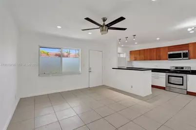 3050 NE 5th Ter #13, Wilton Manors, FL 33334 - Photo 9