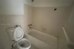 5200 NW 16th St, Lauderhill, FL 33313 - Photo 13