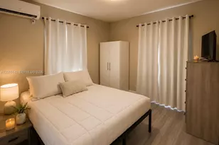 943 79th Terrace, Miami Beach, FL 33141 - Photo 11