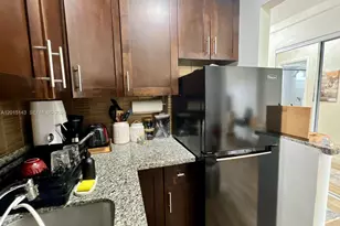 7904 West Dr, North Bay Village, FL 33141 - Photo 25