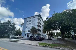 1701 Washington St, Hollywood, FL 33020 - Photo 19