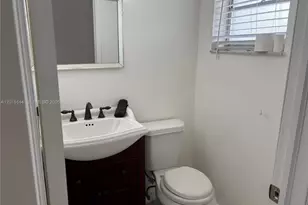 1701 Washington St, Hollywood, FL 33020 - Photo 7