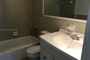 1701 Washington St, Hollywood, FL 33020 - Photo 17