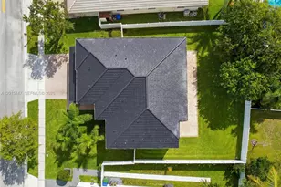 13845 NW 14th St, Pembroke Pines, FL 33028 - Photo 39