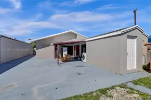 11854 SW 210th St, Miami, FL 33177 - Photo 49