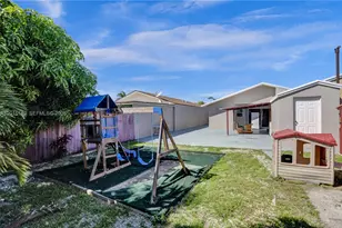 11854 SW 210th St, Miami, FL 33177 - Photo 47