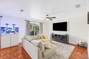 9288 NW 55th St, Sunrise, FL 33351 - Photo 9