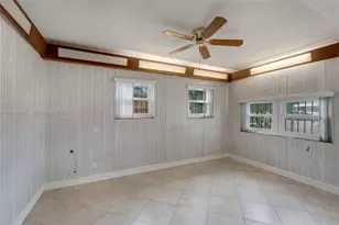 2674 W 8th Ct, Hialeah, FL 33010 - Photo 7