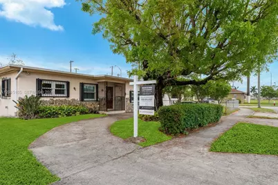 2674 W 8th Ct, Hialeah, FL 33010 - Photo 5