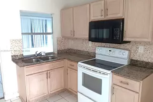 7004 NW 67th Ave, Tamarac, FL 33321 - Photo 3