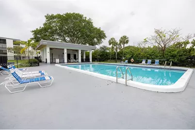 9235 SW 8th St #403, Boca Raton, FL 33428 - Photo 17