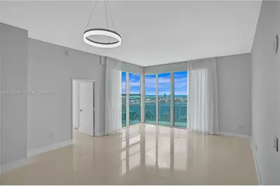 950 Brickell Bay Dr #4610, Miami, FL 33131 - Photo 7