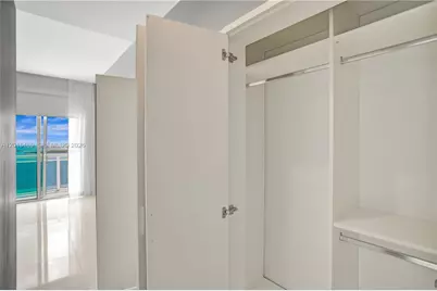 950 Brickell Bay Dr #4610, Miami, FL 33131 - Photo 25