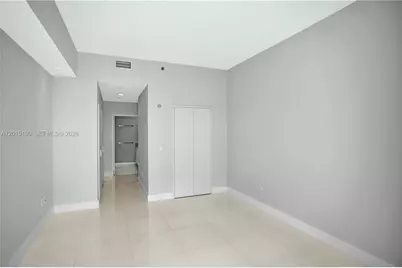 950 Brickell Bay Dr #4610, Miami, FL 33131 - Photo 21