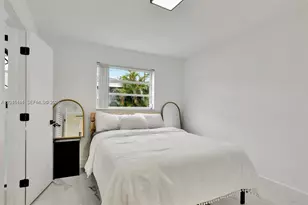 1220 NE 8th St, Pompano Beach, FL 33060 - Photo 13