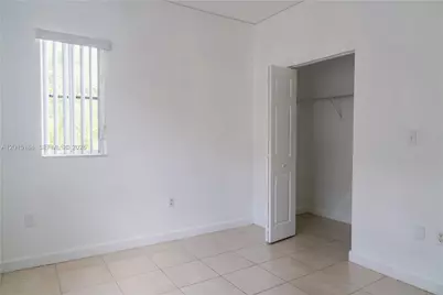 379 NE 34th Ave, Homestead, FL 33033 - Photo 17