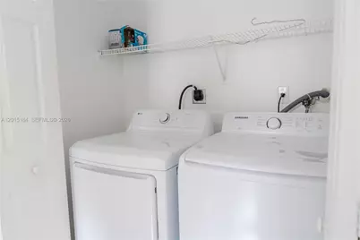 379 NE 34th Ave, Homestead, FL 33033 - Photo 15