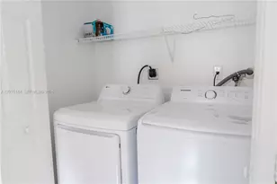 379 NE 34th Ave, Homestead, FL 33033 - Photo 15