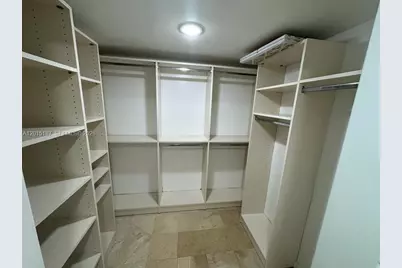 2101 Brickell Ave #1003, Miami, FL 33129 - Photo 3