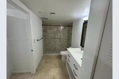 2101 Brickell Ave #1003, Miami, FL 33129 - Photo 7