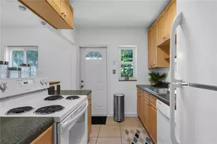 6141 SW 47th St, Miami, FL 33155 - Photo 11