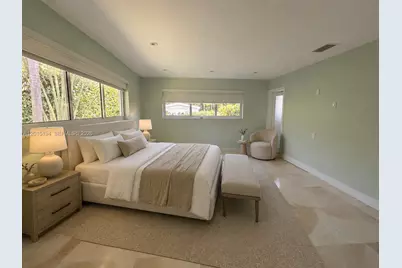 11445 N Bayshore Dr, North Miami, FL 33181 - Photo 15