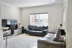 10913 NW 67th St, Doral, FL 33178 - Photo 25