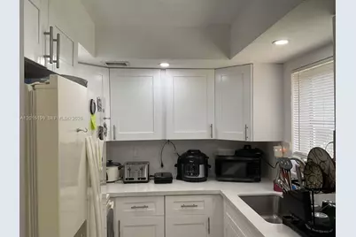 3090 Coral Springs Dr #4, Coral Springs, FL 33065 - Photo 5