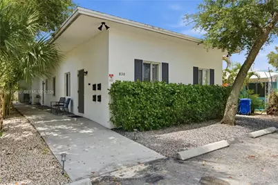 830 SE 14th St #2, Fort Lauderdale, FL 33316 - Photo 1