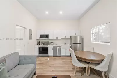 830 SE 14th St #3, Fort Lauderdale, FL 33316 - Photo 5