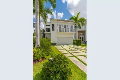 8221 NW 34th Dr, Doral, FL 33122 - Photo 49