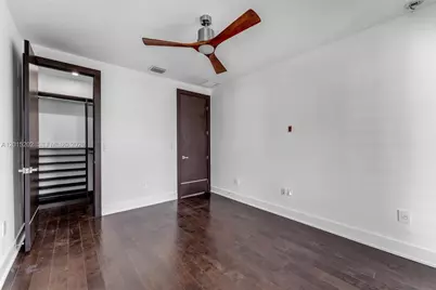 8221 NW 34th Dr, Doral, FL 33122 - Photo 31